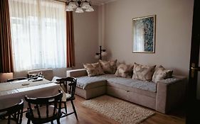 Dobay Apartman Gyula