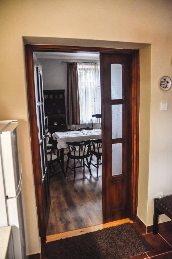 Dobay Apartman Jula Exterior foto