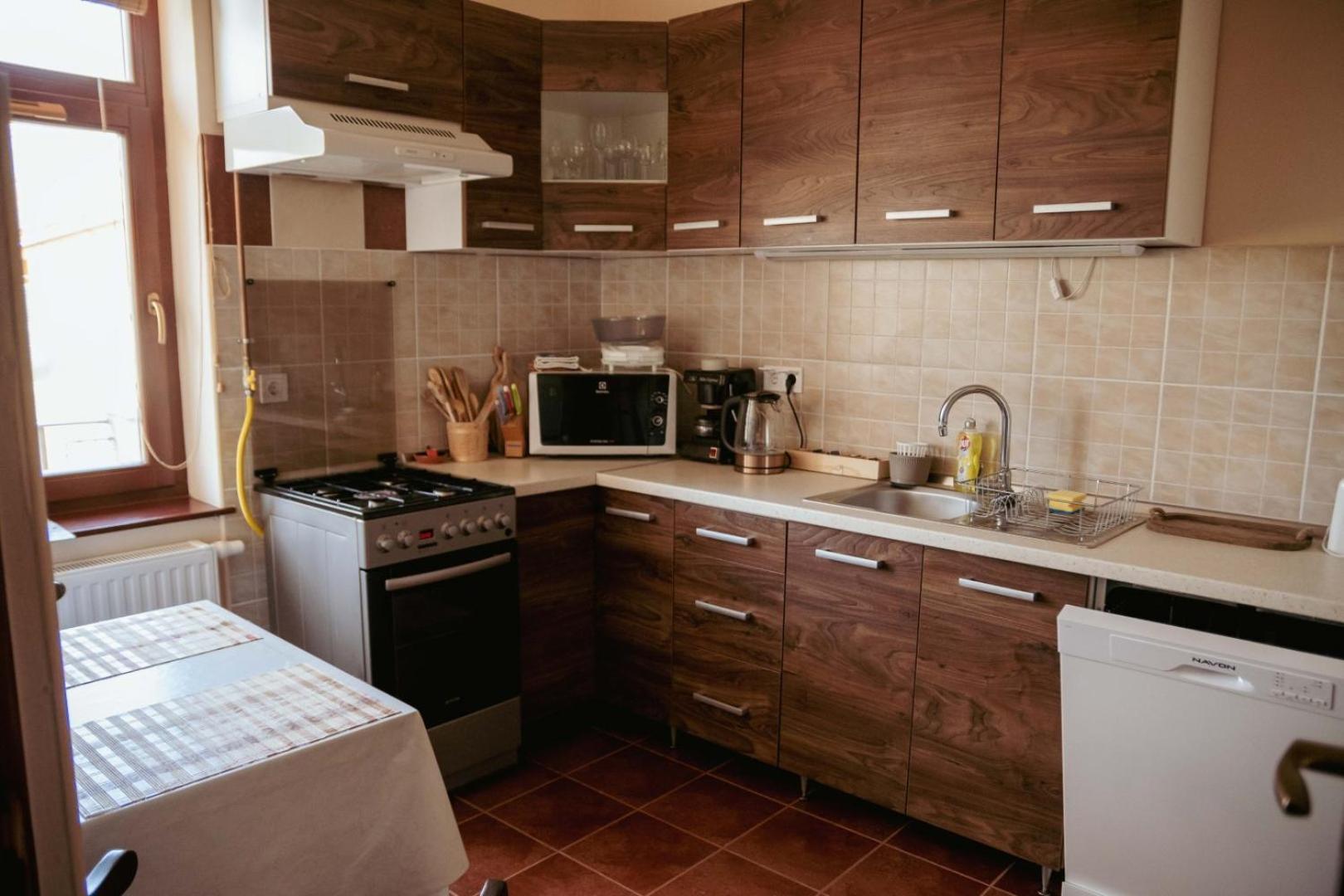 Dobay Apartman Jula Exterior foto
