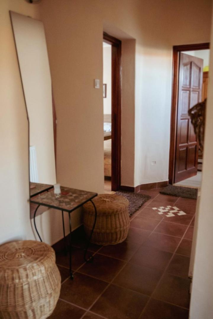 Dobay Apartman Jula Exterior foto